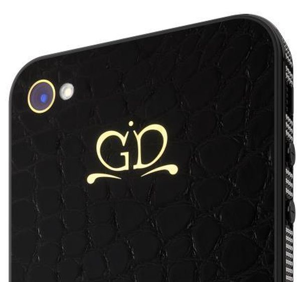 Golden Dreams Limited Desert Edition iPhone