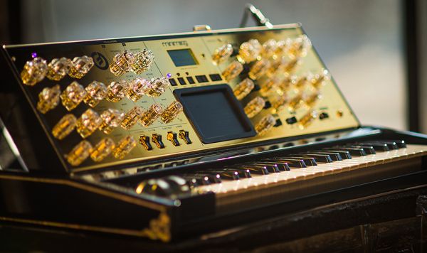Moog Music releases 10th Anniversary 24-karat Gold Minimoog Voyager