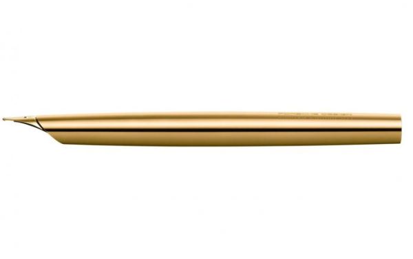 P’3135 solid gold limited edition fountain pen by Porsche Design
