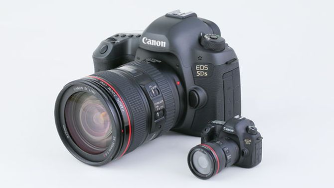 Canon 5DS camera scale replica with 2 USB Flash Drive Lenses