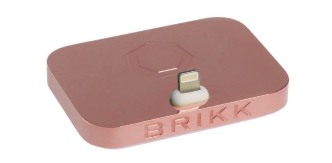 brikk-24k-gold-iphone-dock