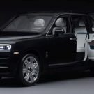 Rolls-Royce Cullinan 1:8 scale replica model will cost you $27,000