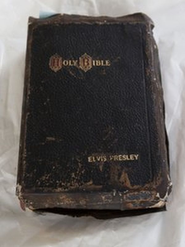 Elvis Presley  bible sold at auction
