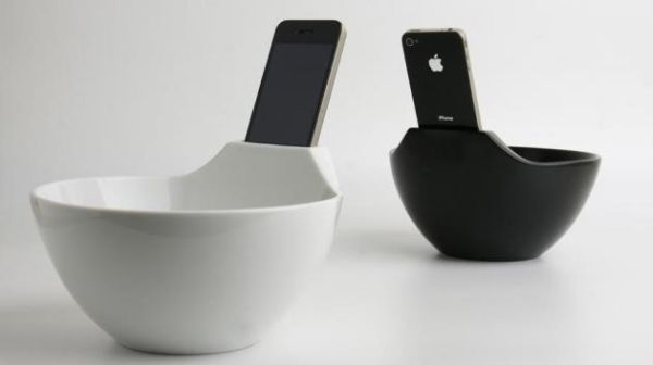 Ramen Bowl iPhone dock by  MisoSoupDesign 