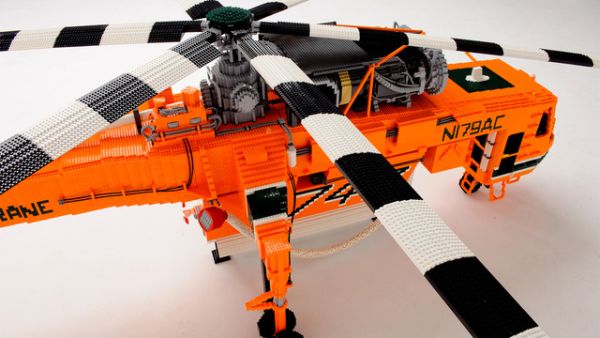 LEGO helicopter by Ryan McNaught 