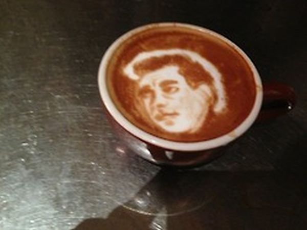 Latte Portraits 
