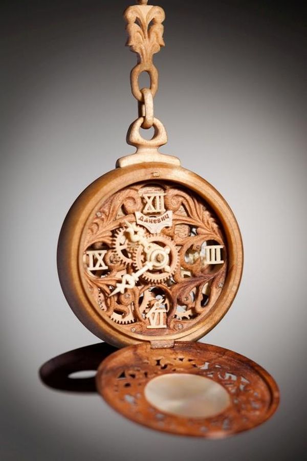 wooden timepieces 