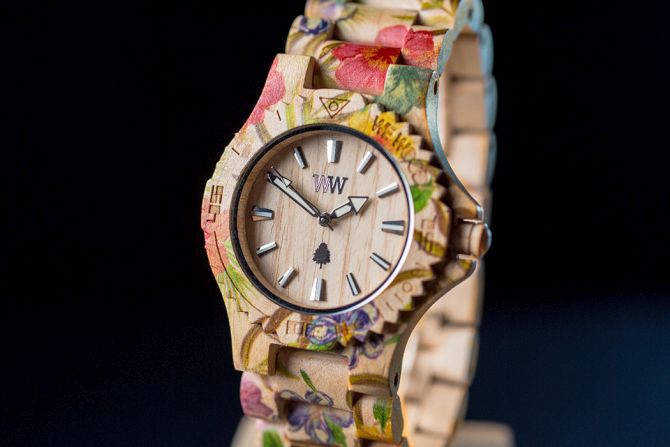 Date Flower Beige by WeWood Watches
