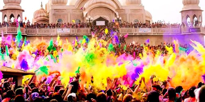5 unforeseen shades of Holi you never thought existed