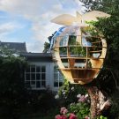 Apple Headquarter Treehouse sits atop an old dead apple tree
