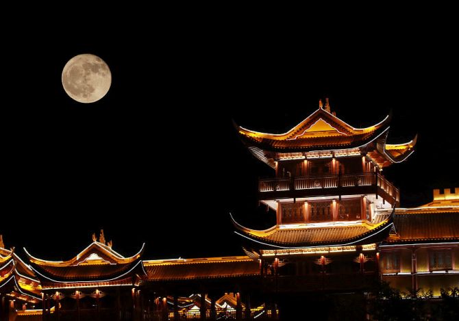China to launch world's first artificial moon